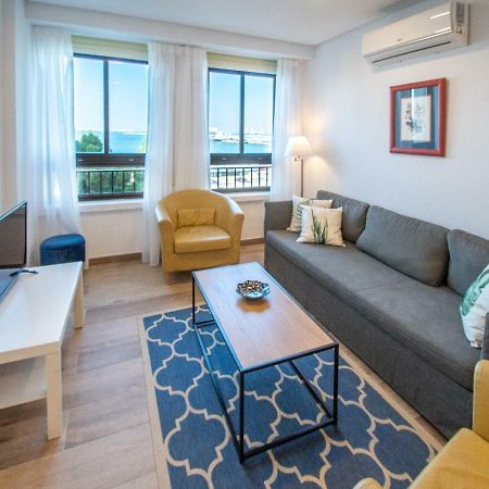 Apartamento Albatro'S Suite กาดิซ ภายนอก รูปภาพ